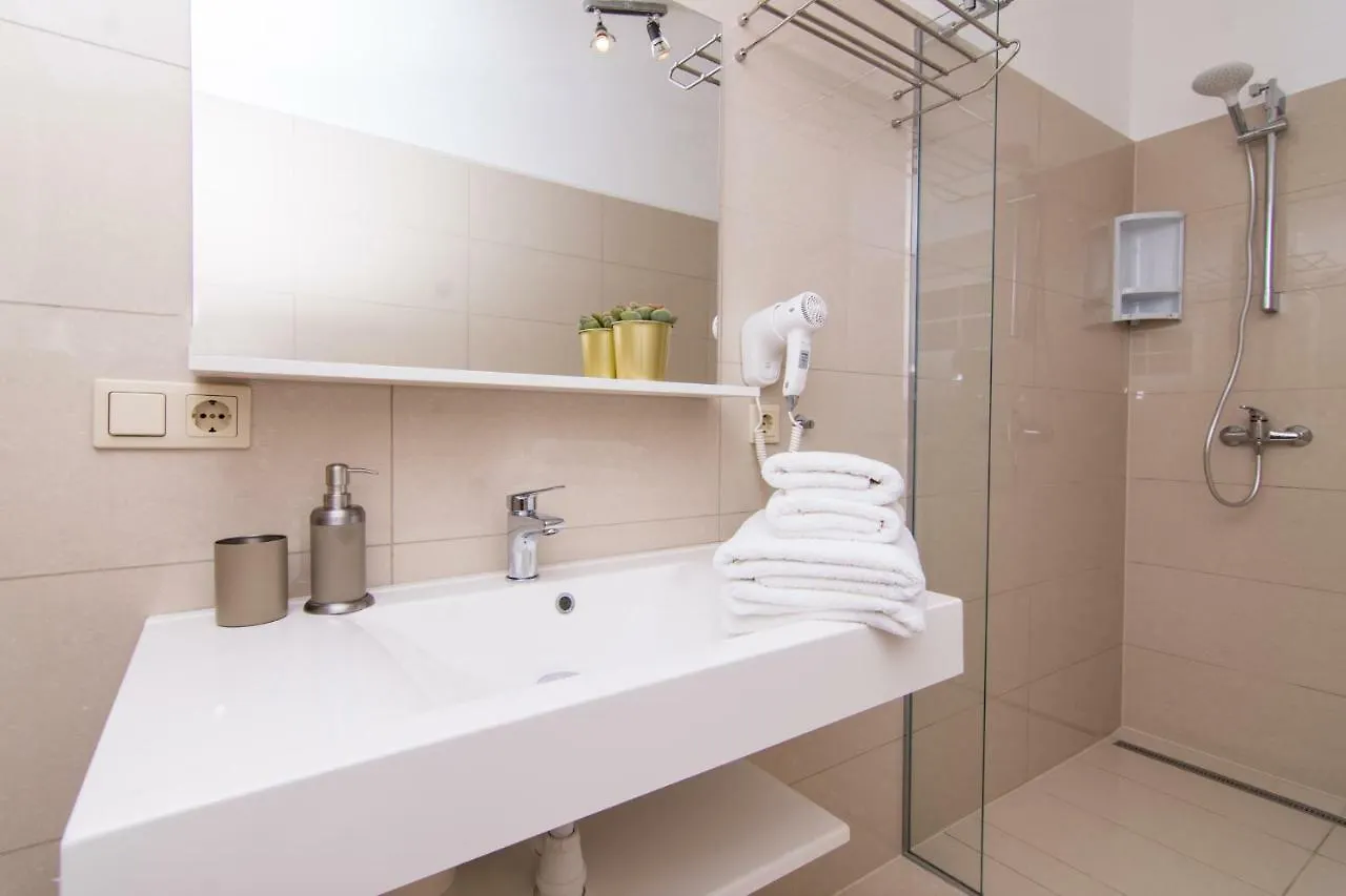 Apartmani Juric Trogir