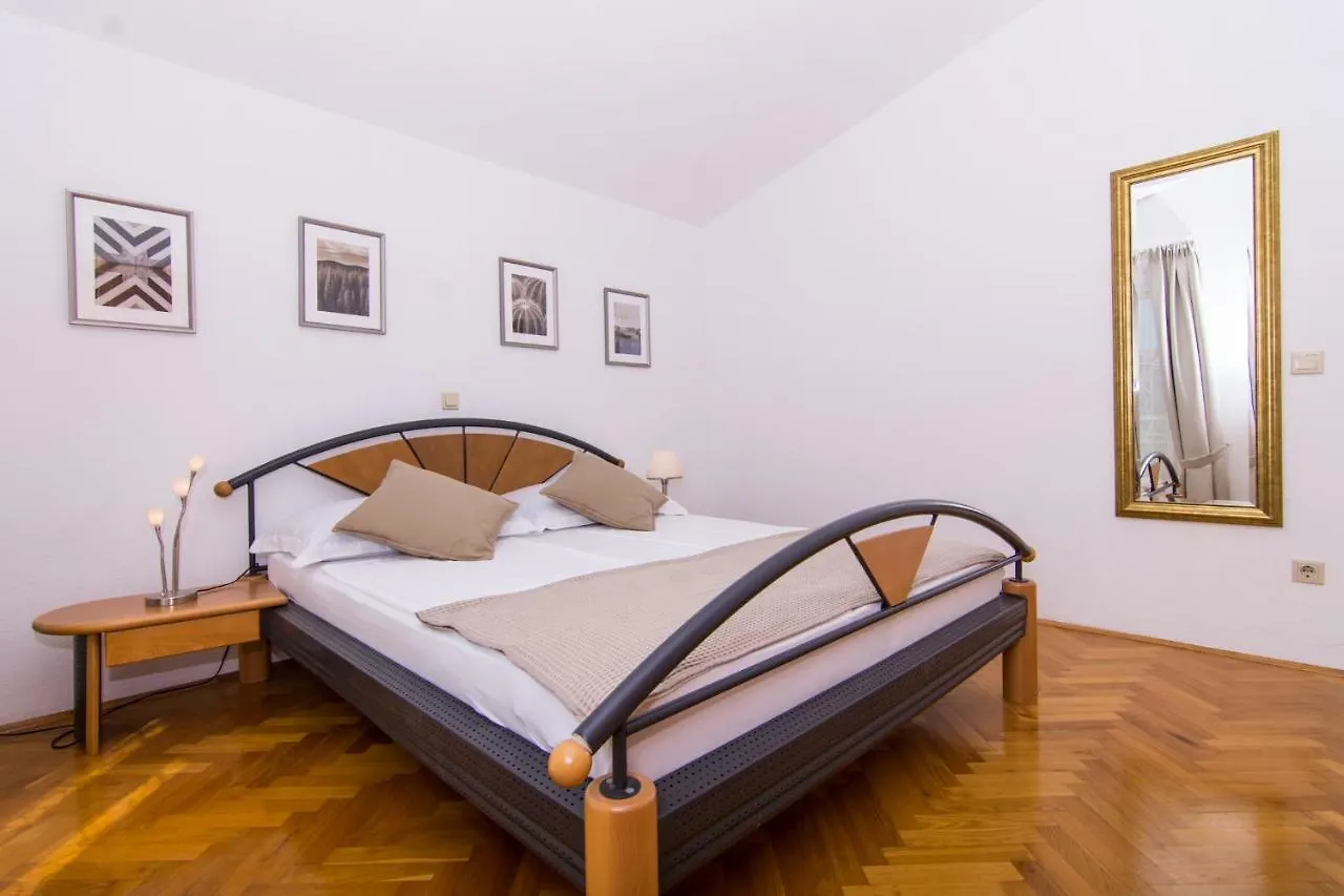 Apartmani Juric Trogir Apartament