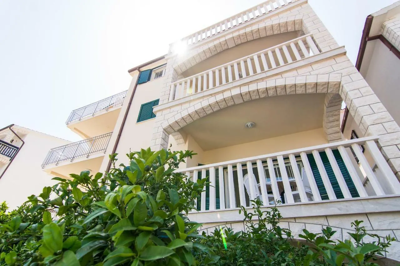 Apartmani Juric Trogir